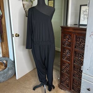 NWT Torrid Size 12 black one shoulder jumpsuit